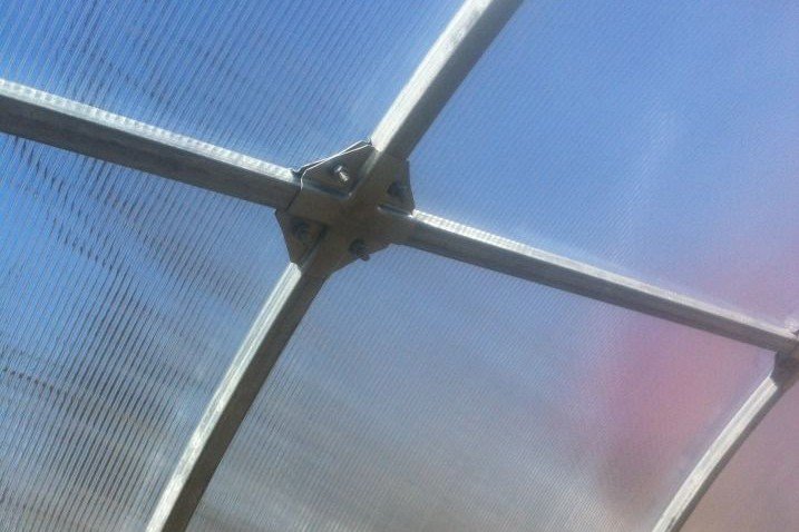 Теплица из поликарбоната Элитная Краб - 10 м (труба 20х20, краб, шаг 1 метр) - фото2